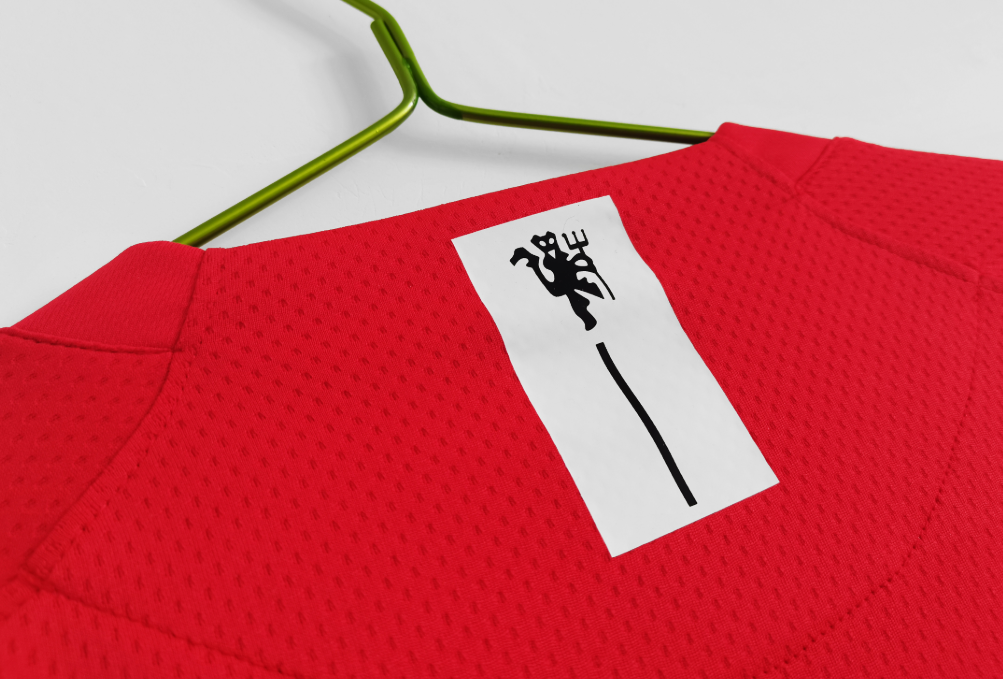 Playera Manchester United Retro Local 07/08 Con el Nombre De CR7