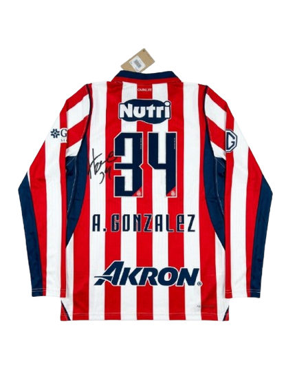 ARMANDO ¨HORMIGA¨ GONZALEZ  FIRMA CHIVAS MANGA LARGA VERSION JUGADOR 26/27